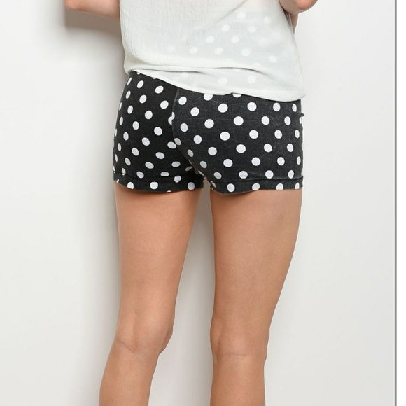 1 sm left! NWT polka dot denim shorts - Picture 2 of 6